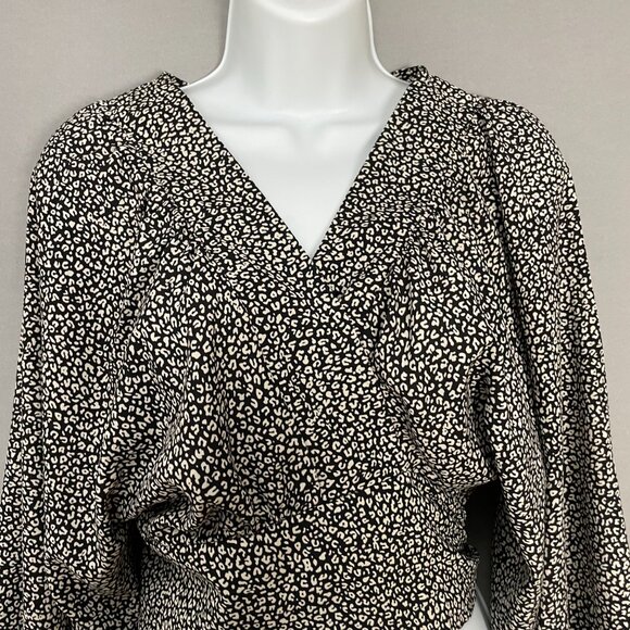 Princess Polly New Mood Top Tie Front Deep V Size 8 Animal Print Balloon Sleeve - Picture 13 of 13